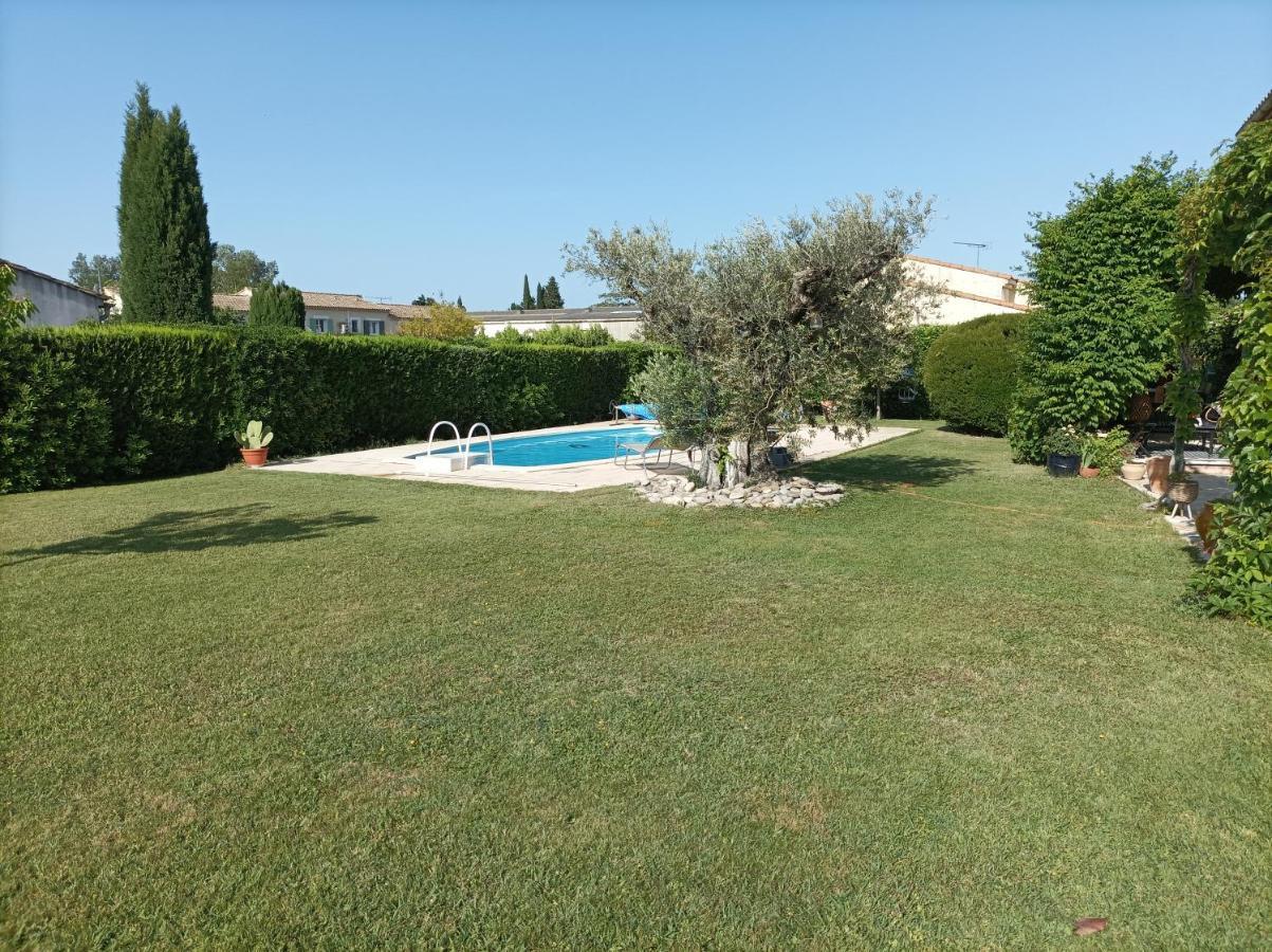 Chambre D'Hote Au Coeur Des Alpilles 무리에 외부 사진