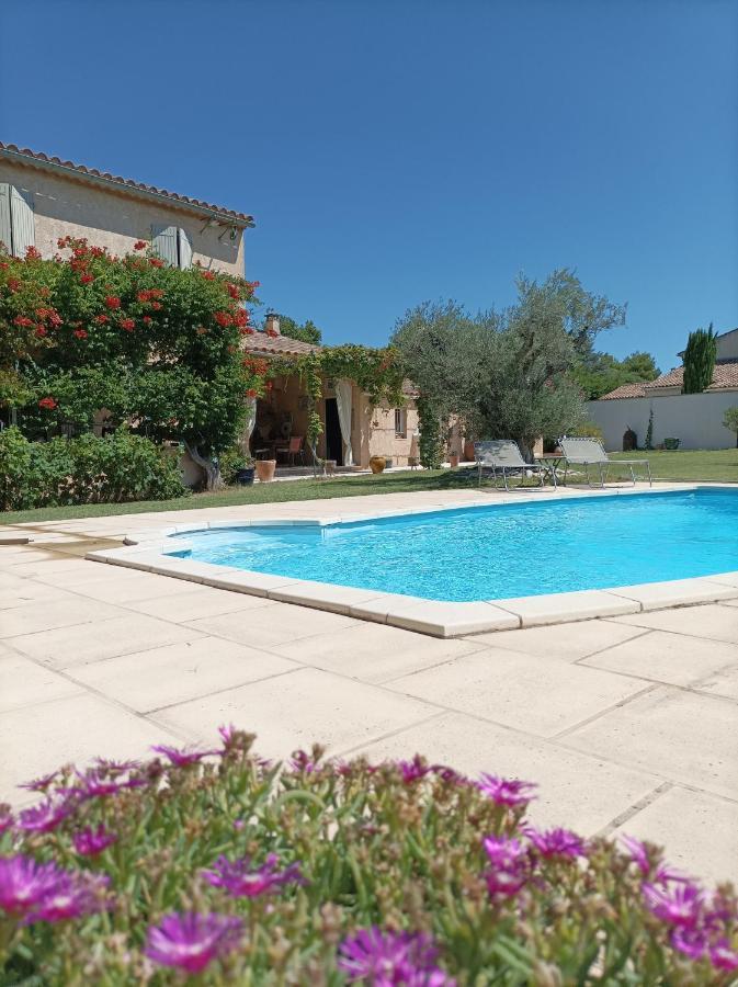 Chambre D'Hote Au Coeur Des Alpilles 무리에 외부 사진